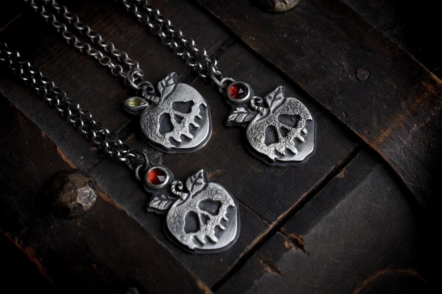 Poison Apples - Garnet/Peridot | Sterling Silver Necklace