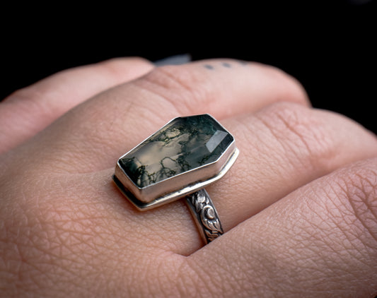 Moss Agate Coffin Ring 9 1/4 US | Sterling Silver