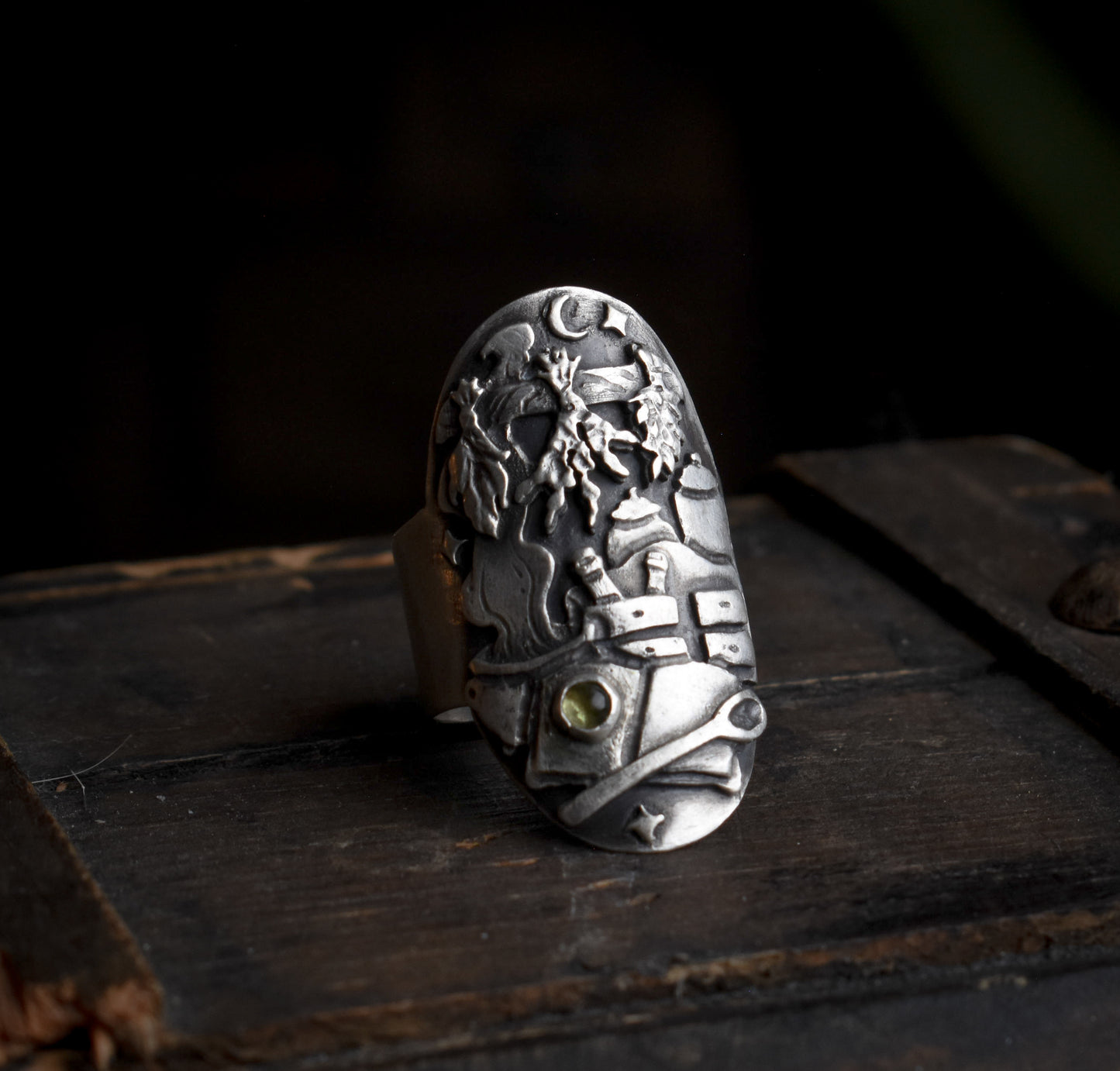 Kitchen Witch Ring 7 3/4 US | Sterling Silver