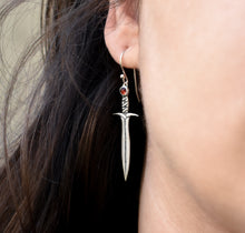 Load image into Gallery viewer, Dagger Earrings, Peridot and Garnet, Sterling silver.
